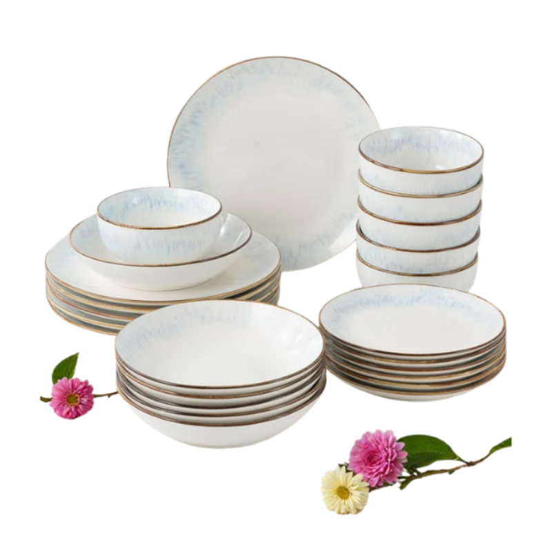 24 piece Porcelain Dinnerware Set